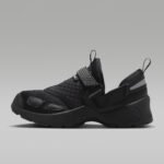 Black/Black/Black3