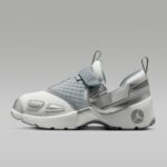 Wolf Grey/Reflective Silver/Summit White
