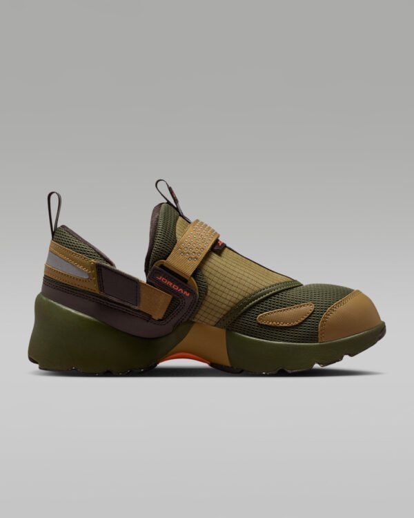 Jordan Trunner LX Women's