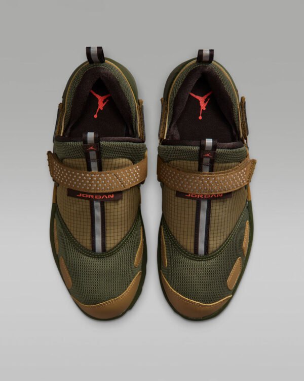 Jordan Trunner LX Women's