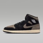 Black/Light Wild Mango/Olive Grey1