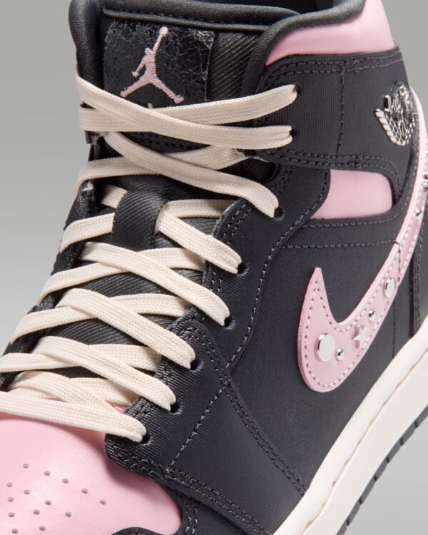 Air Jordan 1 Mid Women's