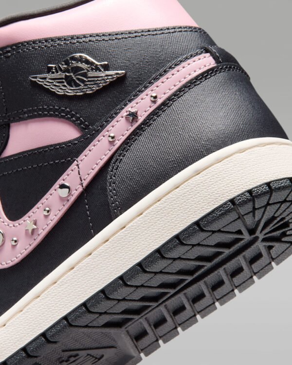 Air Jordan 1 Mid Women's